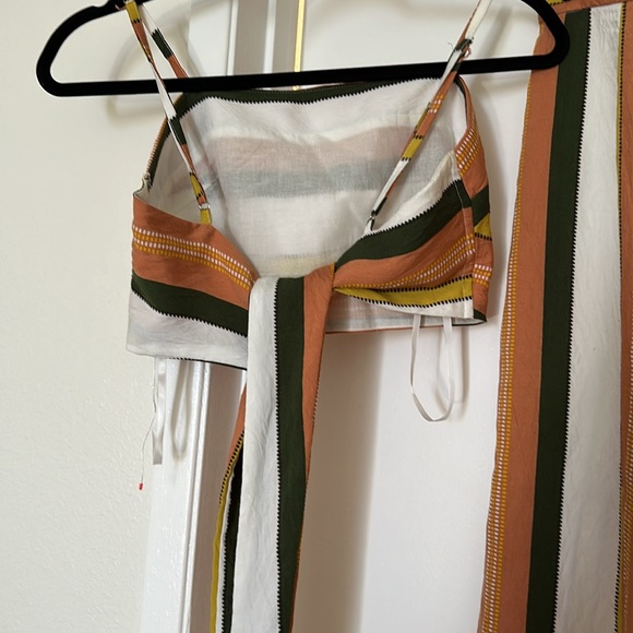 Gorgeous top and pants set - Picture 3 of 4